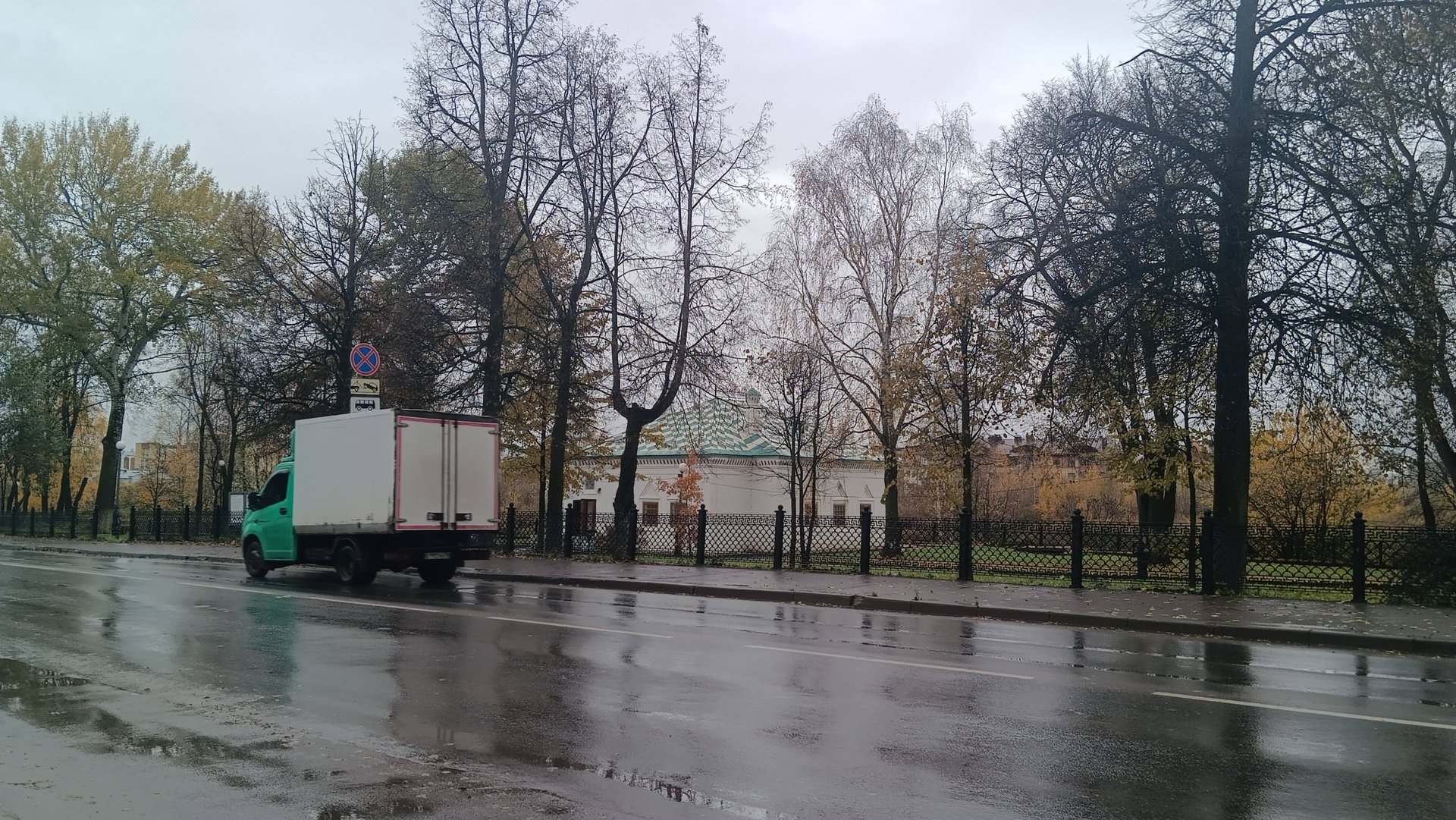 60 + Житейские будни пенсионерки Татьяны. В магазин меня нельзя пускать. смотреть онлайн