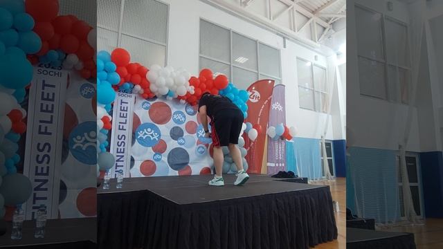 Фрагмент МК Функциональный тренинг Валера Фомин Fitness Fleet Sochi 2025 смотреть онлайн
