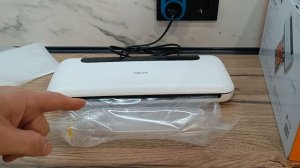 Вакуумный упаковщик DEXP DVS-120 тест с пластиковой бутылкой