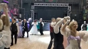 Иван Зинов. Фигурный вальс