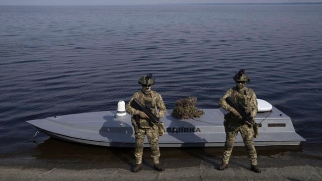 ВСУ используют британские спутники OneWeb для управления безэкипажными катерами