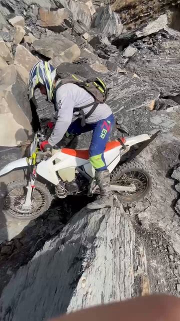 Большие камни большие проблемы ) смотреть онлайн