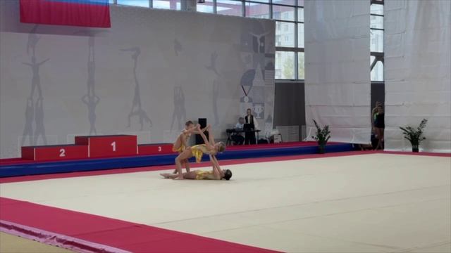 ТР 3 спортивный, Шульдайс  - Белоусова  - Степанова , МАУДО ДТДиМ, Балансовое упражнение