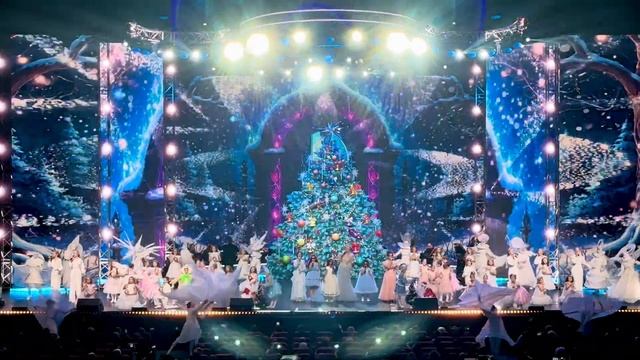 «Рождество» Александра Воробьева и Творческий центр Ангелины Шкарупиной «Броско» 15.10.25 смотреть онлайн