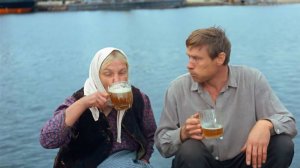 Любовь и голуби. Пиво на пристани. СМЕШНОЙ МОМЕНТ #кино #фильмы #советскоекино