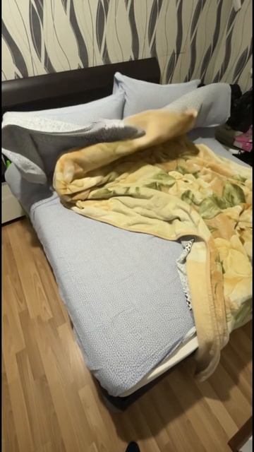 Что тут происходит??? Смотрите вниз...