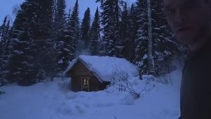 ЖИВУ КРУГЛЫЙ ГОД В ТАЙГЕ. БЫТ И ТАËЖНЫЕ БУДНИ. ГОТОВЛЮ МЯСО ПО ОХОТНИЧЬИ.