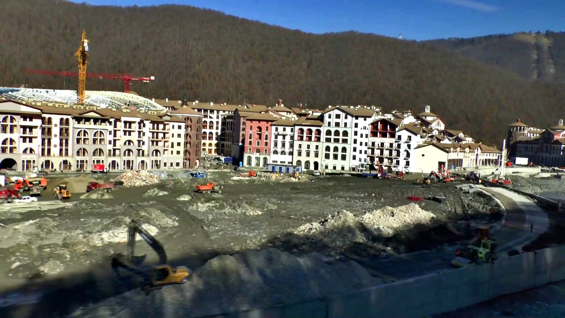 Воспоминания. Вид из окна "Ласточки". Адлер ноябрь 2013 год. Часть 6. ГОРКИ-ГОРОД. смотреть онлайн