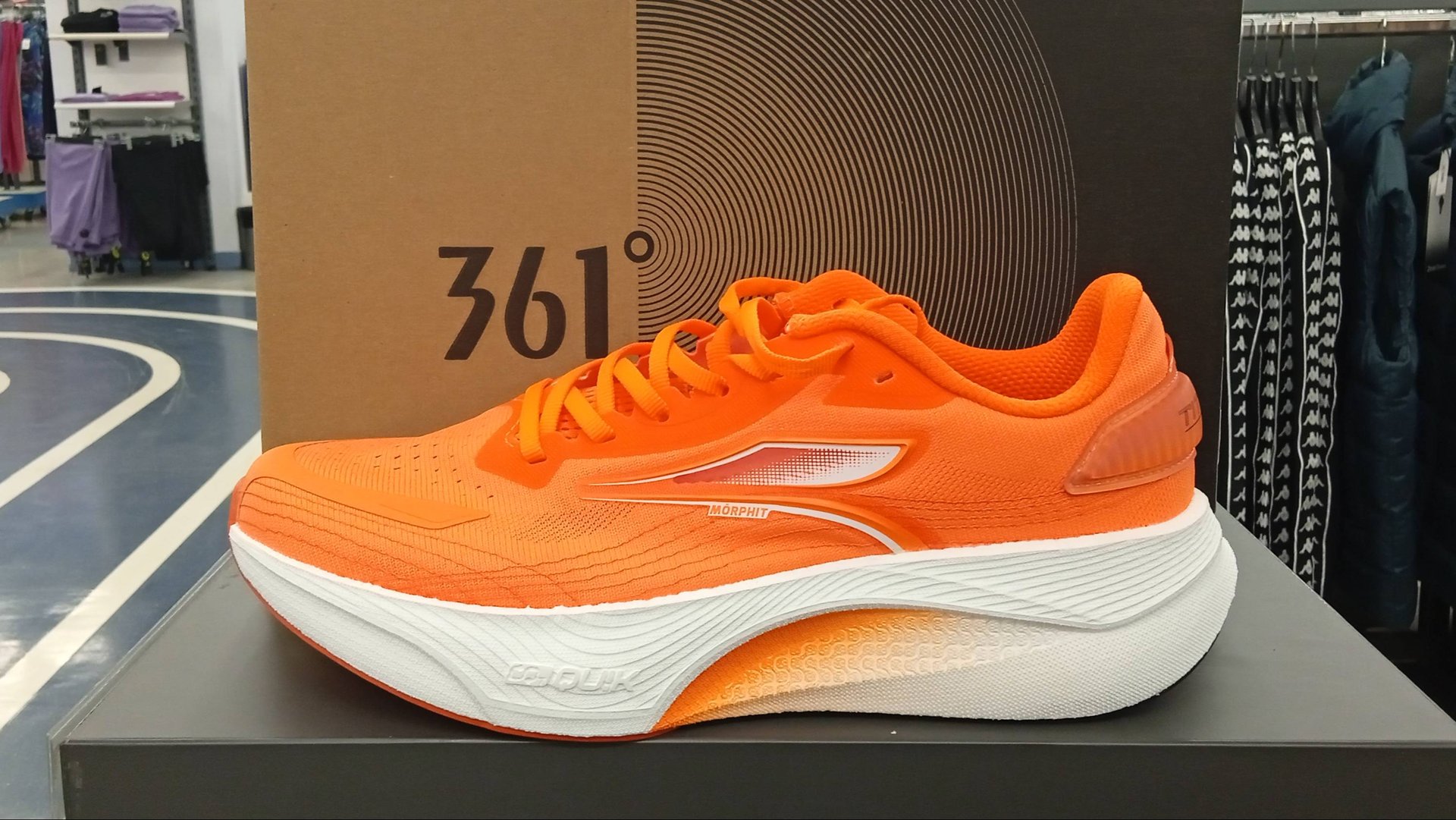 Кроссовки мужские 361° Stable Running ( Обзор и Распаковка ) смотреть онлайн