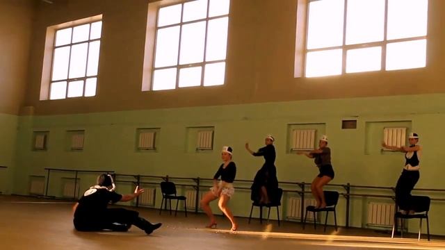 ШУТОЧНЫЙ ТАНЕЦ-ПАМЯТИ КОПЕЙКИ.(КФУ-СТУДЕНТЫ) смотреть онлайн