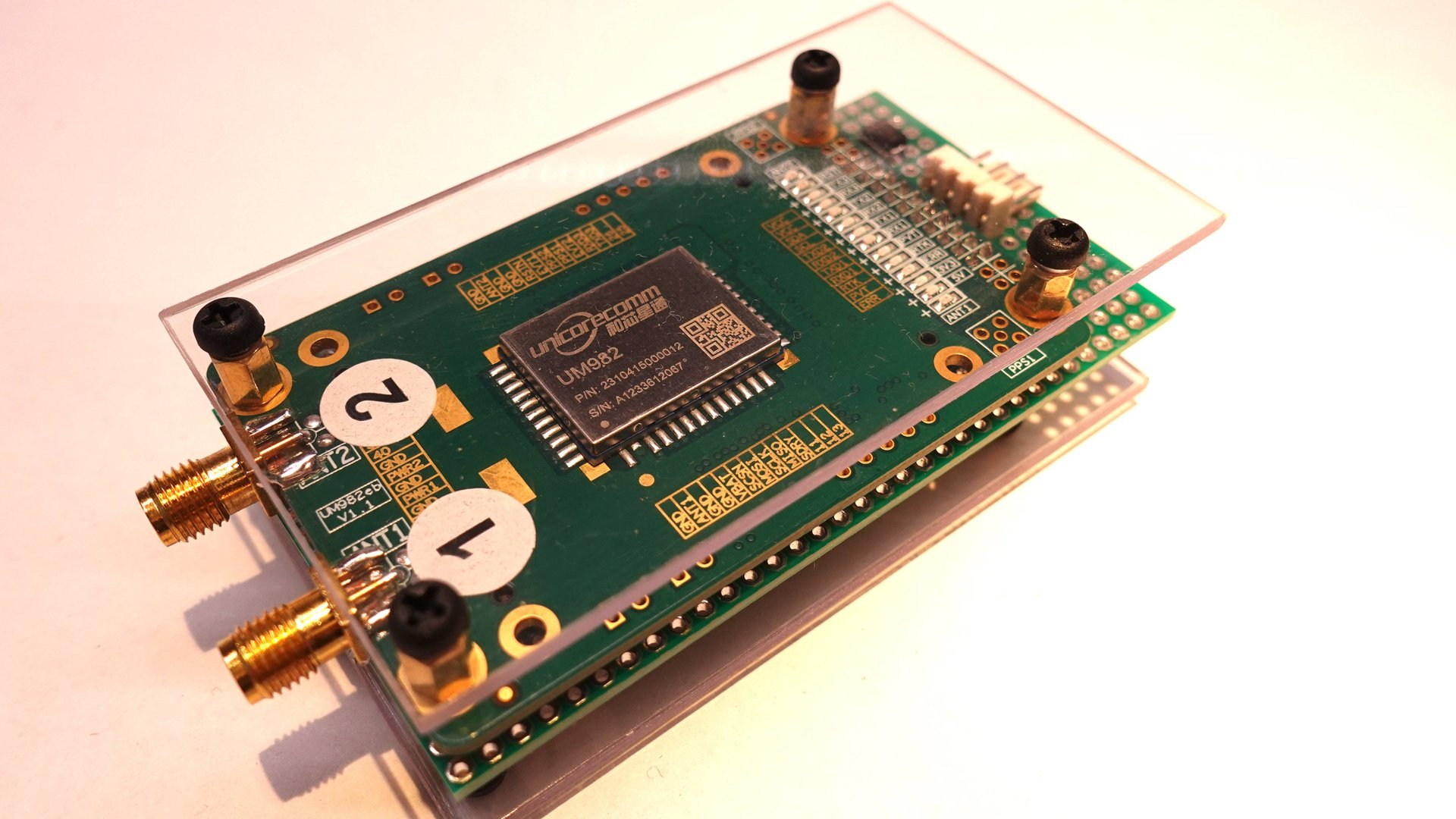 17. Указатель истинного курса или GNSS компас.