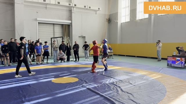 Городской чемпионат по панкратиону проходит в Хабаровске смотреть онлайн
