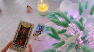 Чем вы его цепляете/чем вы его отдаляете от себя ❓