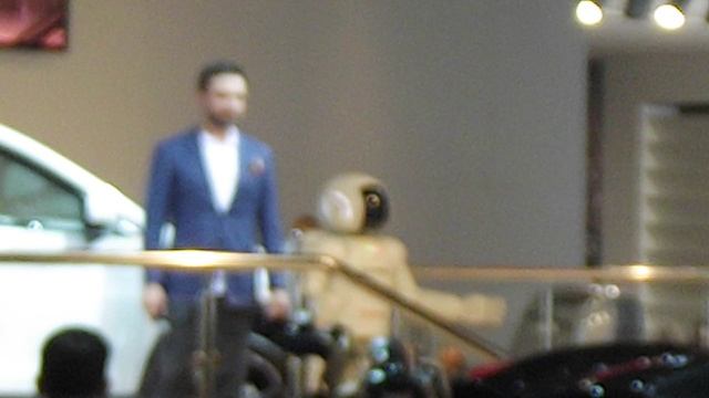 Робот ASIMO смотреть онлайн