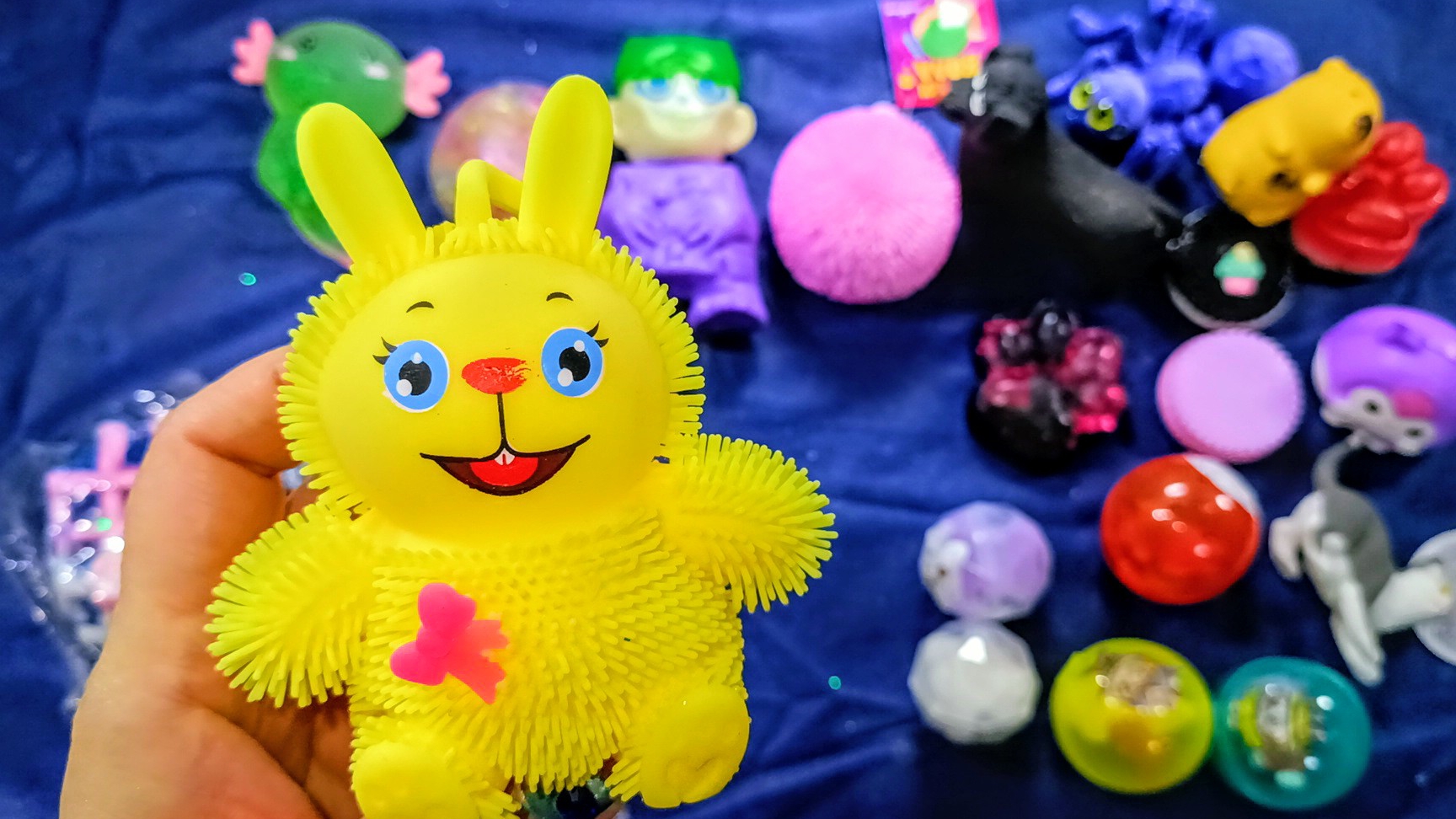 АСМР РАСПАКОВКА сквишей и антистрессов 🤗 ТАБА СКВИШИ лапки распаковка ❤️ смотреть онлайн