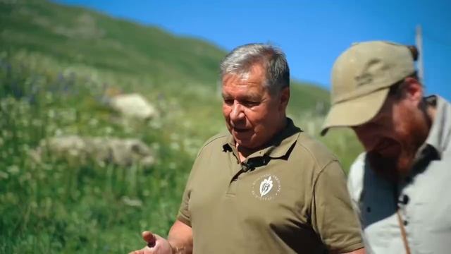 «Некоторые имели музыкальное образование, а некоторые знали по 6-7 языков…» смотреть онлайн