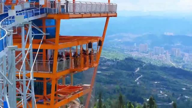Funpark Multi Tower CHN 001 смотреть онлайн