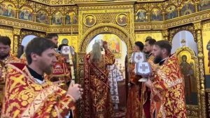 Митрополит Игнатий совершил Божественную литургию в Георгиевском храме города Саратова