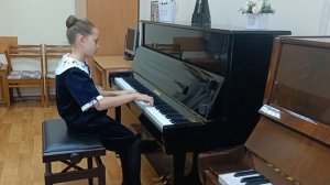 В.Гиллок. Осенний этюд. Исполняет Екимова Ника.