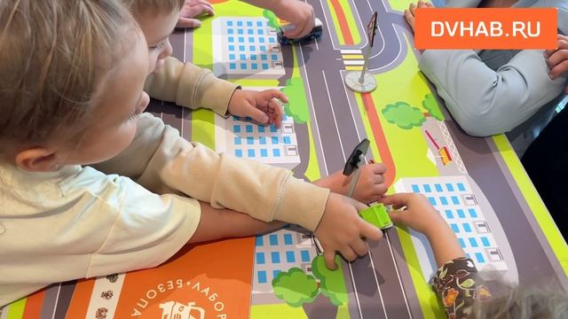 Детский фестиваль провел Хабаровский краевой театр кукол в «Броско-Молле» смотреть онлайн