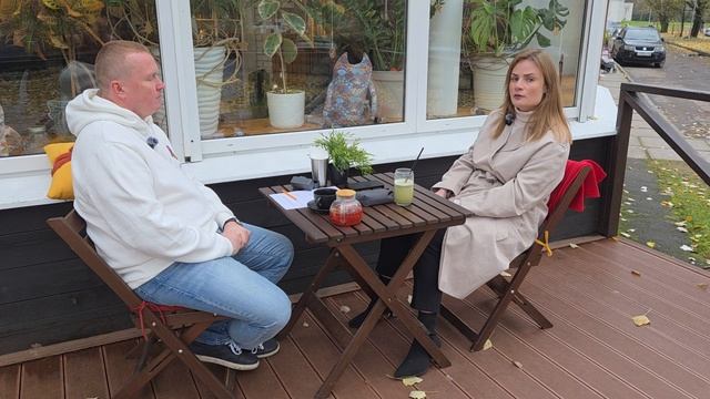 БЕСЕДА С АВТОЮРИСТОМ