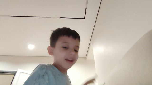 1000005722.mp4 смотреть онлайн