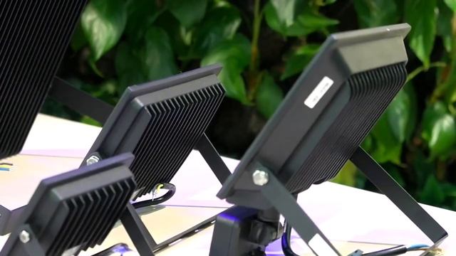 Светодиодные прожекторы IEK — современное решение для яркого и энергоэффективного освещения смотреть онлайн