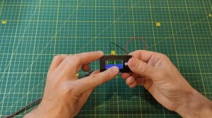 Индикатор уровня заряда аккумуляторов