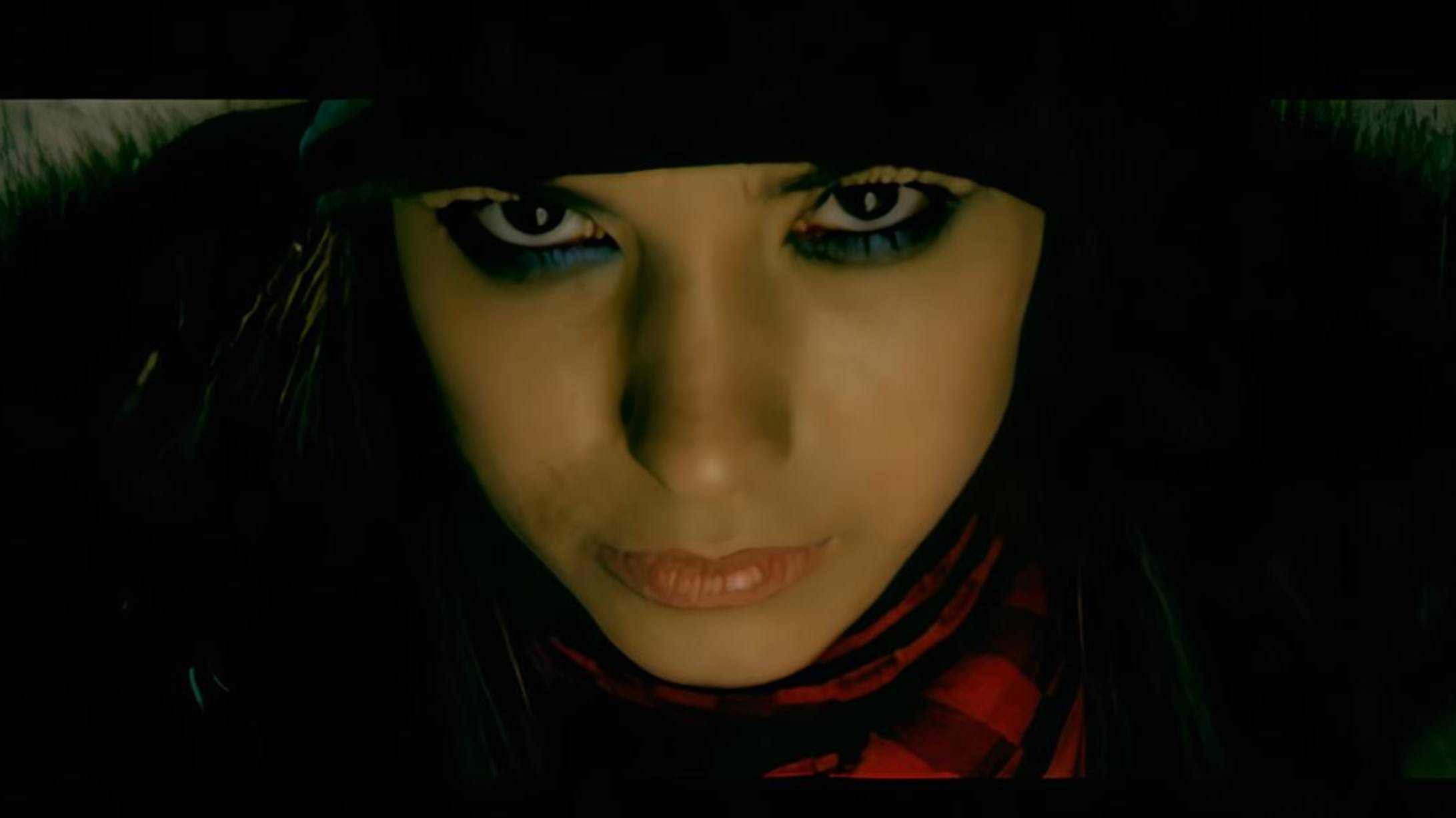 MONOKINI - Тикает (2004 I реставрация 4К) смотреть онлайн