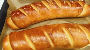 Всё, что смогла сегодня, так это испечь Молочные батоны 🙃