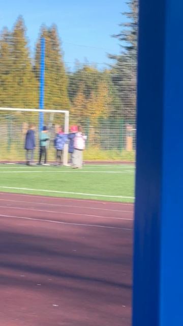 Типичные мои друзья в школе🤣🤣🤣🤣