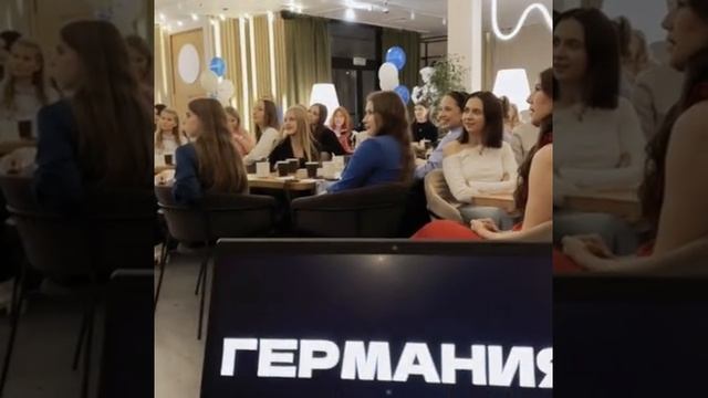 Сборная Университета ПромТехДизайн по чирлидингу Needles отметила свой 11-ый день рождения