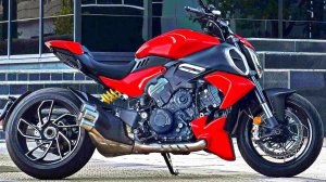 Ducati Diavel V4 - Легче, Быстрее и на Два Цилиндра Больше !