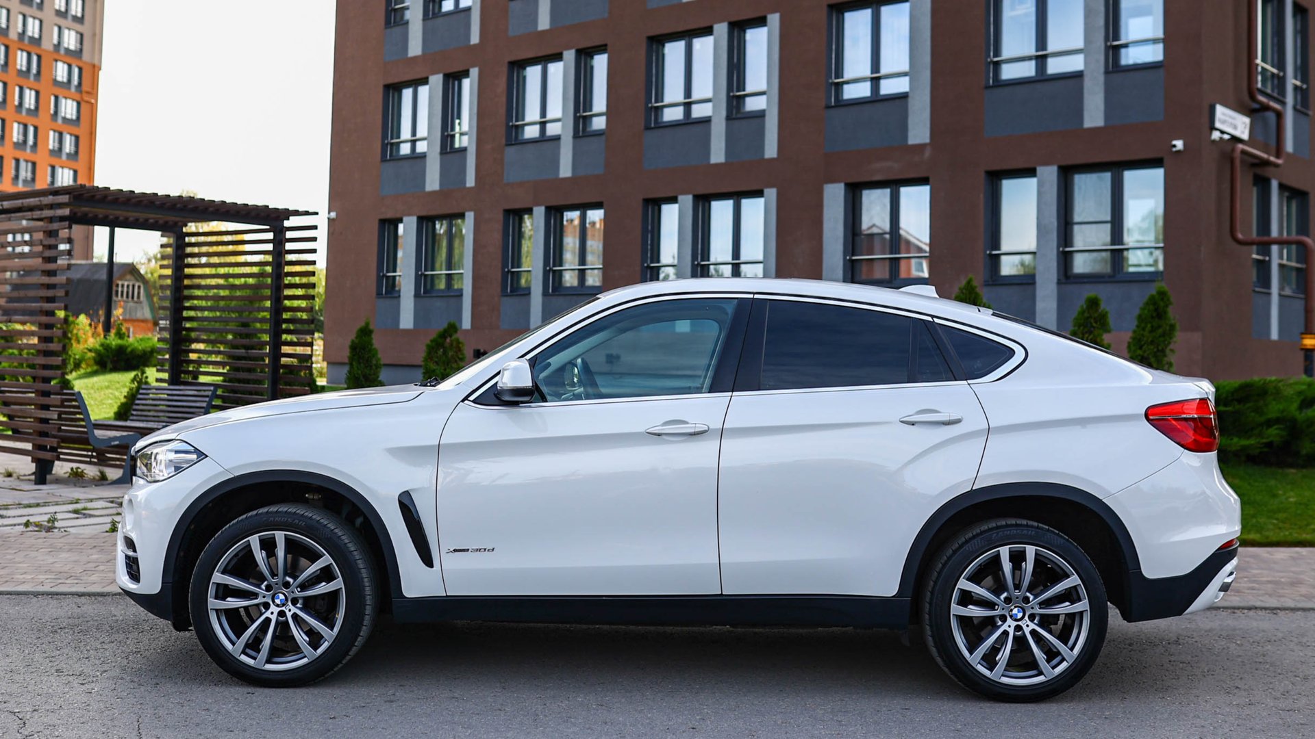 Честная продажа BMW X6 30d смотреть онлайн