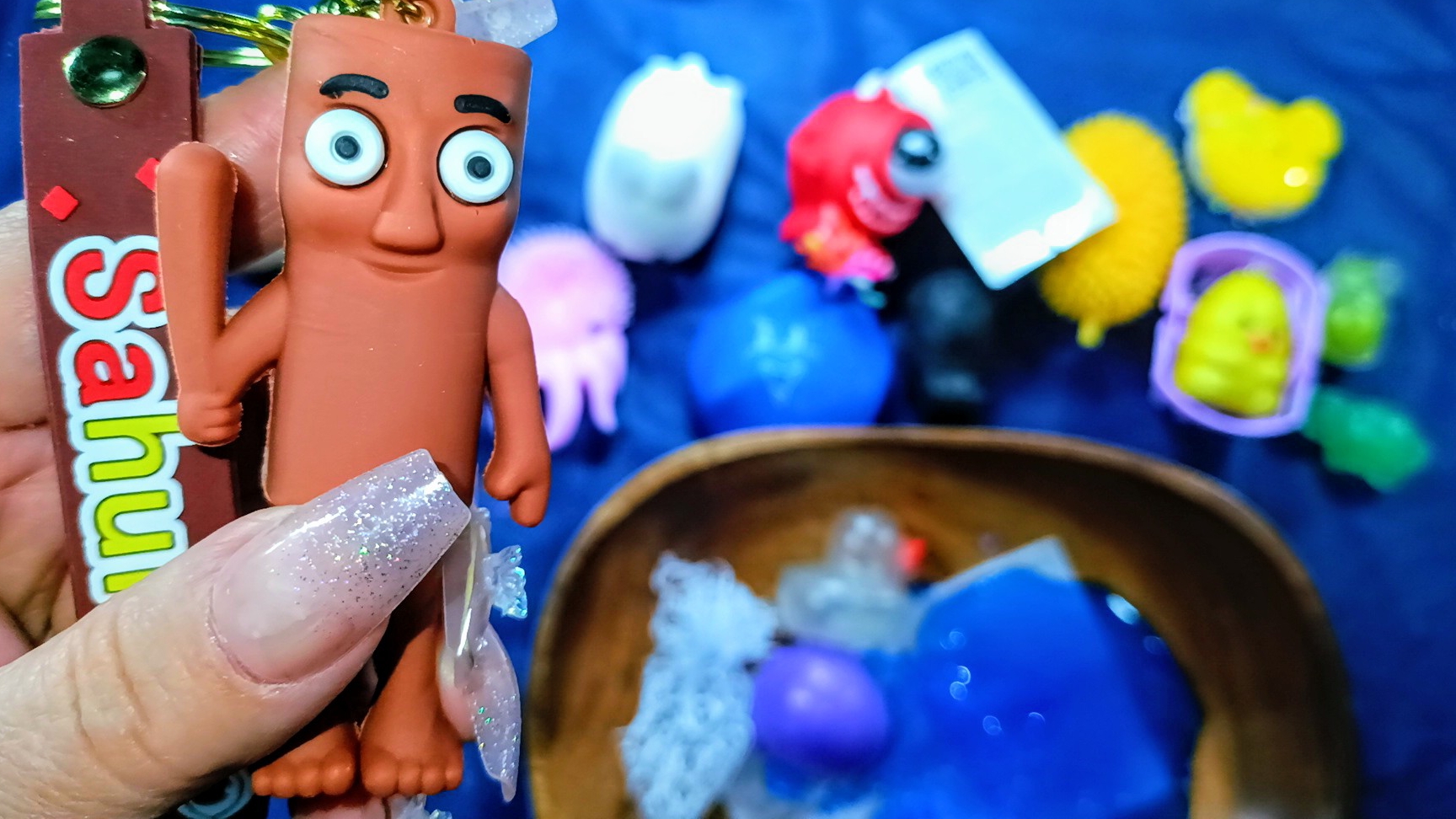 АСМР РАСПАКОВКА Сюрприз сквиши 🥰 ТАБА СКВИШИ лапки 🐾 приятные звуки АСМР сквишей и антистрессы 🥰 смотреть онлайн