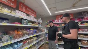 Обман в магазине Магнит, куча просрочки и нарушений торговли. Artem Wolf. Neprovokator.