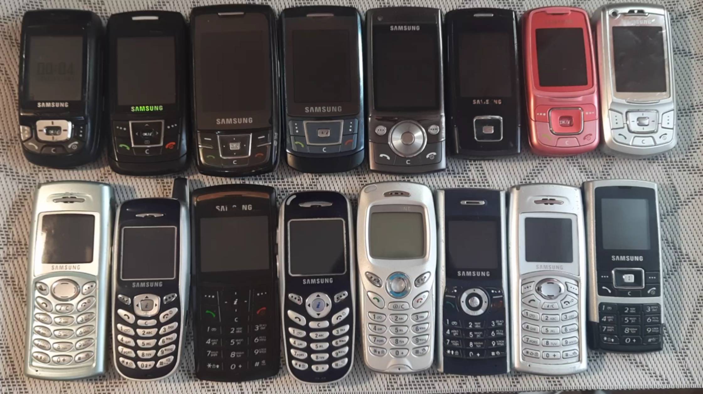 Моя коллекция телефонов Samsung смотреть онлайн