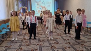 Зажигательный танец подготовительной группы в ДОУ
