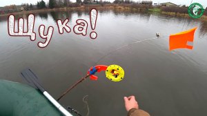 ТОЛЬКО ВЫСТАВИЛ ВТОРУЮ ЖЕРЛИЦУ И ПЕРВЫЙ ПОДЪЁМ! ЩУКА НА ЖЕРЛИЦЫ ДЕДОВСКИЕ РЕЗИНКИ, РЫБАЛКА НА НЕЙВЕ!