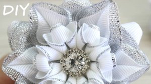 Новогодний цветок из лент. Мастер-класс зимний цветок канзаши