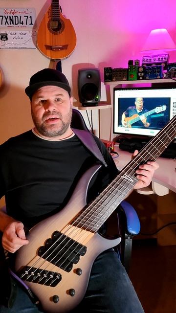 Прощай, Легенда Anthony Jackson! Крестный отец 6 струнных бас гитар!
.
.
.
#anthonyjackson смотреть онлайн