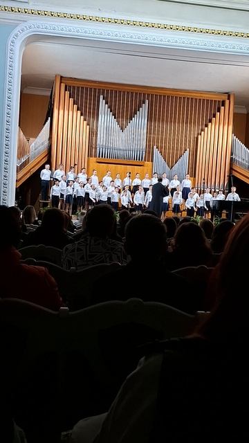 Атмосфера настоящего искусства 🎵 #concert #vocal #choir смотреть онлайн