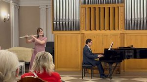 Ж.Ибер Концерт для флейты. 1 часть. исп. Устинова Александра.