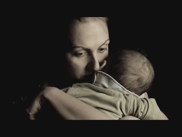 Песня посвящается всем мамам. смотреть онлайн