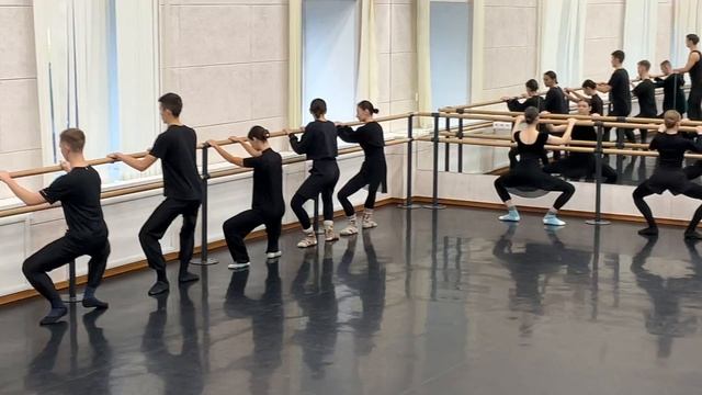 Б тандю-,,РАЗОГРЕВ’' смотреть онлайн