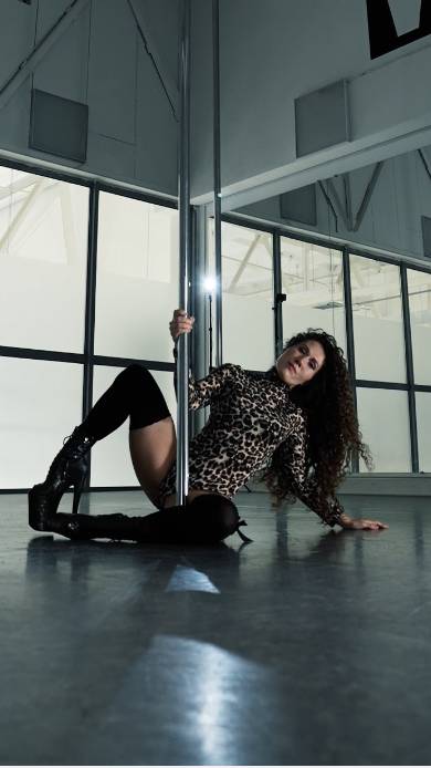Are you all good? - Breathe, exotic pole dance choreo
