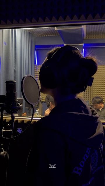 Так выглядит человек, который кайфует от того, что он делает✨Уже сегодня SALETSKAYA покажет вам кус смотреть онлайн