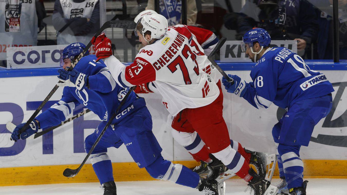 Локомотив - Динамо. Обзор матча КХЛ. 20.10.25 смотреть онлайн