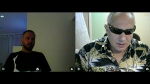 Полюбил Израиль, но хочет из него свалить.