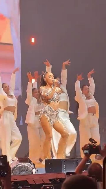 Пора РАЗОБРАТЬСЯ в этом вопросе...Кто такая Мэри?! #марикраймбрери #концерт #музыка #песни #шоу смотреть онлайн